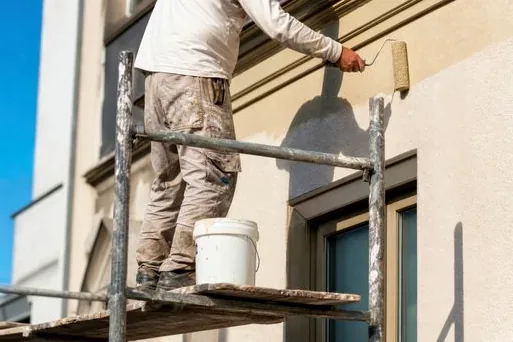 Stucco repaint from scaffolding in Burbank